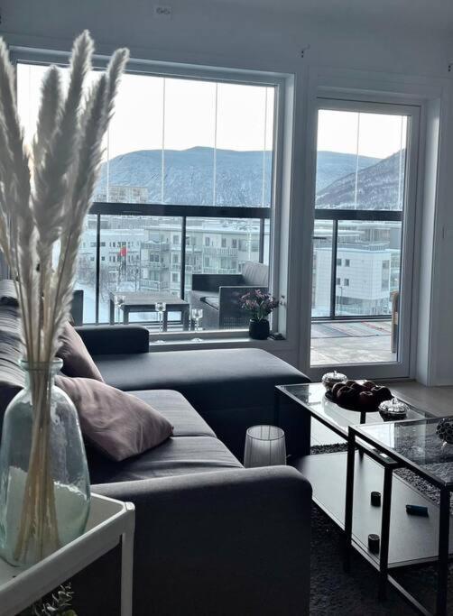 New Magnificent View Apartment Near The Centre ทรอมโซ ภายนอก รูปภาพ